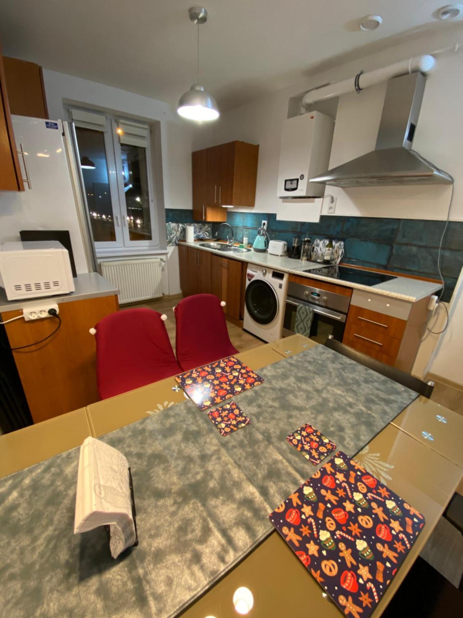 Apartament Czytelnia - Parking Gratis Poznań Eksteriør billede